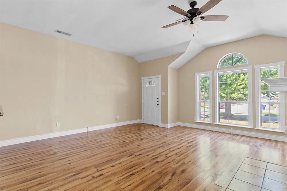 1422 Misty Meadow Drive Midlothian, TX 76065