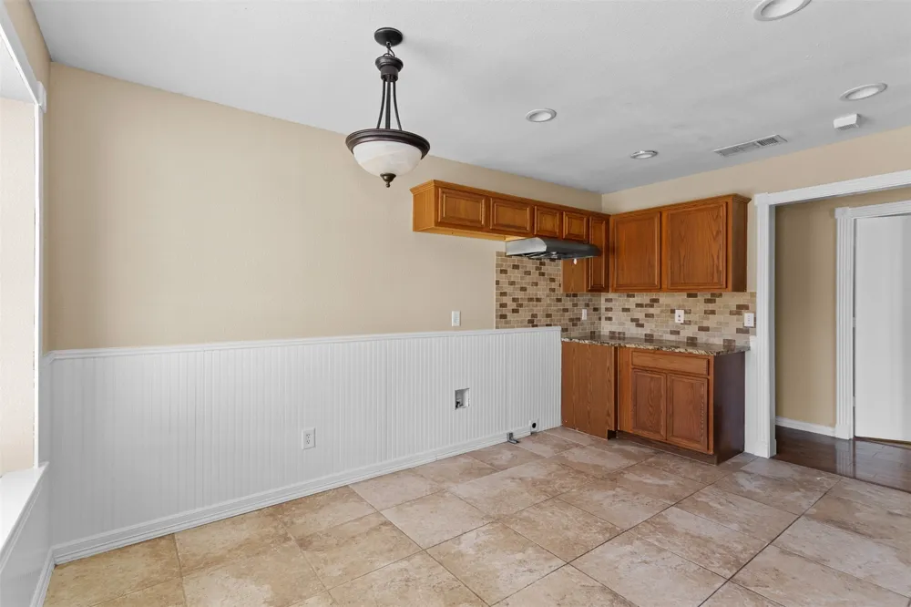 1422 Misty Meadow Drive Midlothian, TX 76065