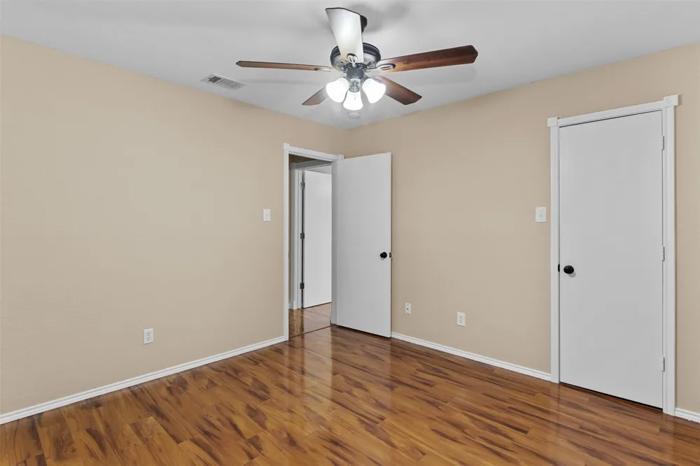 1422 Misty Meadow Drive Midlothian, TX 76065