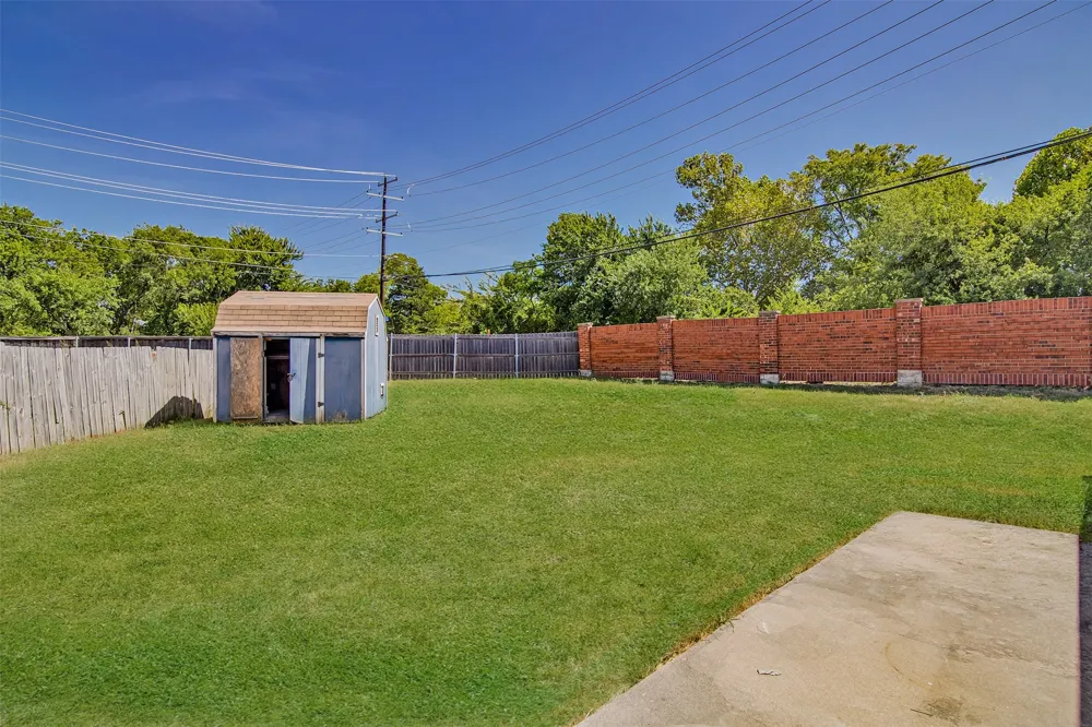1422 Misty Meadow Drive Midlothian, TX 76065