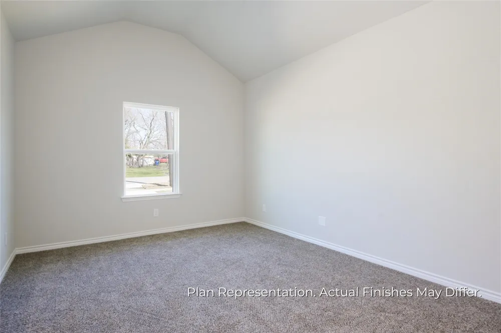 201 E Laura Avenue Quinlan, TX 75474