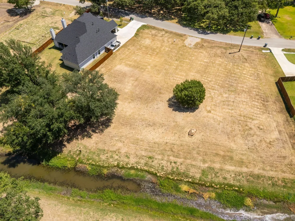 7612 Cranford Court Arlington, TX 76001
