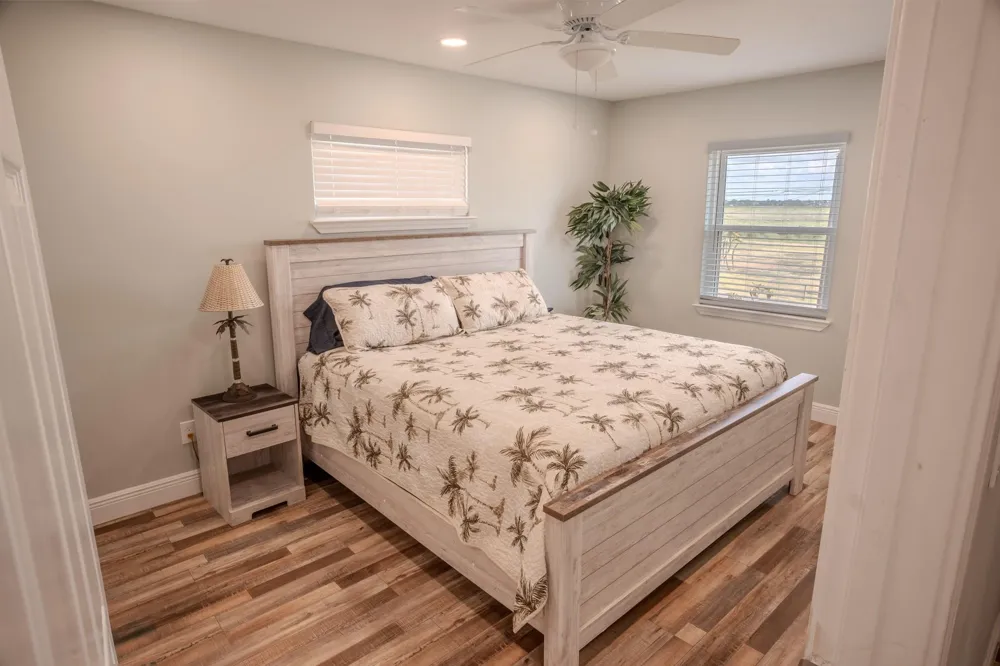 246 Seagull Sargent, TX 77414