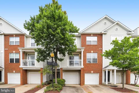 2426 COOPERS BRANCH COURT #2426