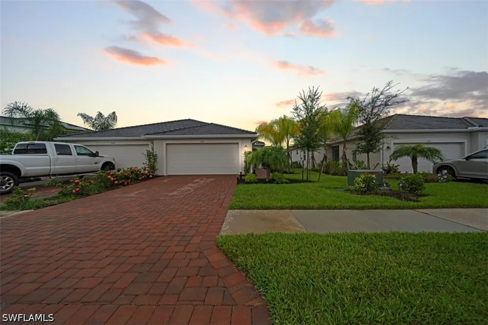 Dragonfruit Way Naples, FL 34120