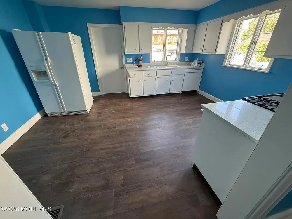 9 Church Street Raritan, NJ 08869