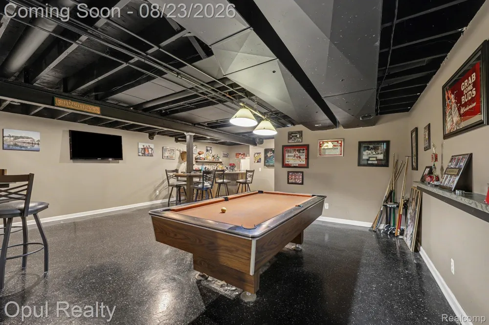 46309 Jasmine Court Chesterfield Township, MI 48047
