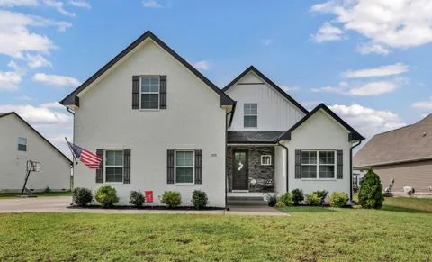 1115 Chagford Dr