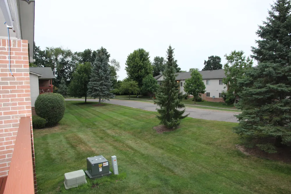 2396 Quarterback Court #7 Ypsilanti City, MI 48197