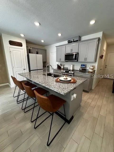 1631 MIRABELLA CIRCLE Davenport, FL 33897