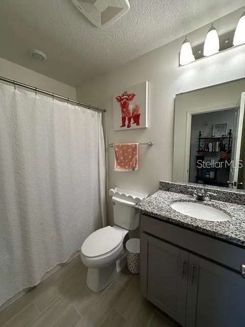 1631 MIRABELLA CIRCLE Davenport, FL 33897