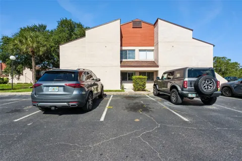 2514 LAKEWAY BRANCH DRIVE #3205