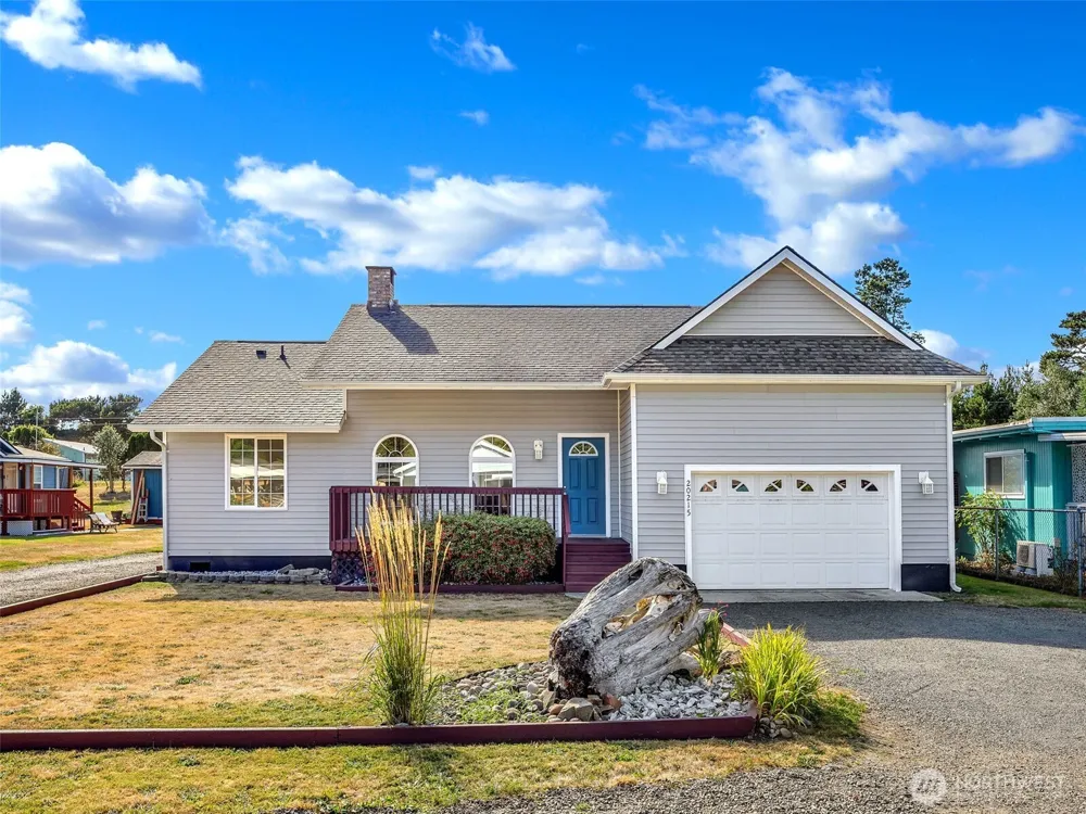 20215 P PLACE Ocean Park, WA 98640