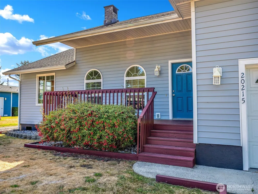 20215 P PLACE Ocean Park, WA 98640