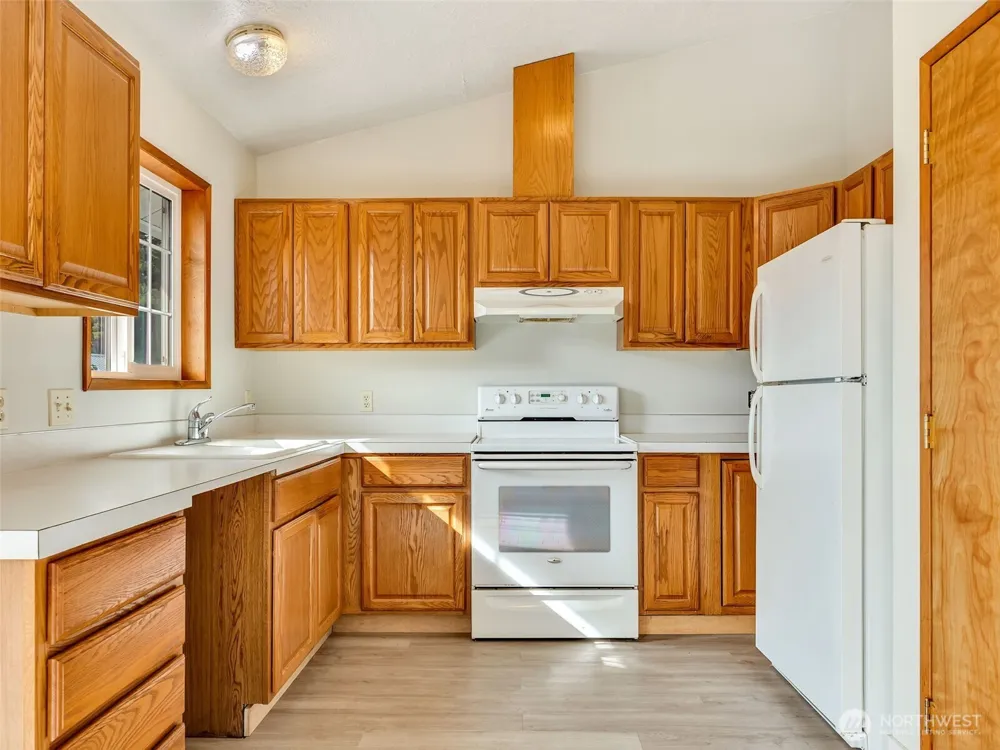 20215 P PLACE Ocean Park, WA 98640