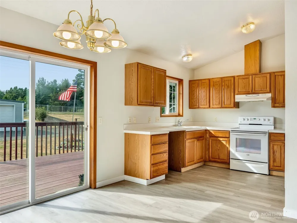 20215 P PLACE Ocean Park, WA 98640