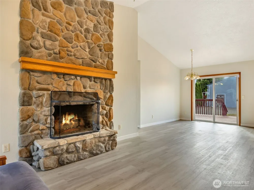 20215 P PLACE Ocean Park, WA 98640