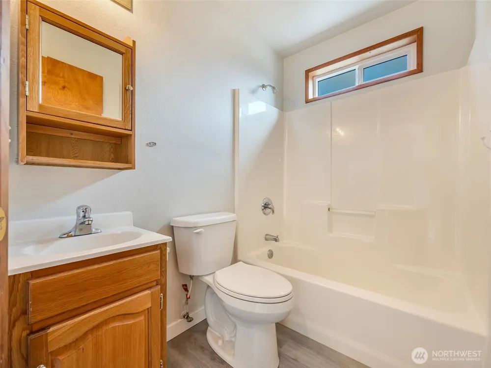 20215 P PLACE Ocean Park, WA 98640