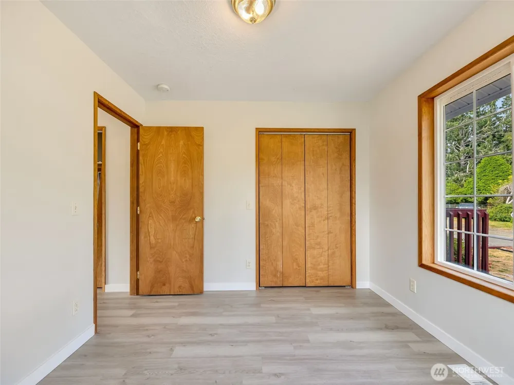 20215 P PLACE Ocean Park, WA 98640