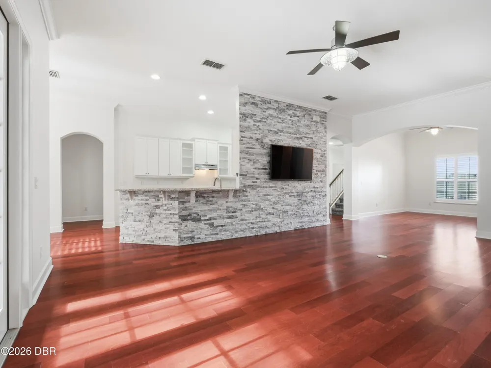 477 Luna Bella Lane New Smyrna Beach, FL 32168