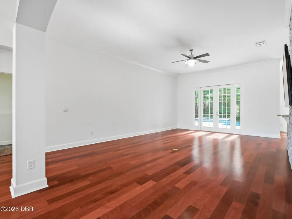 477 Luna Bella Lane New Smyrna Beach, FL 32168
