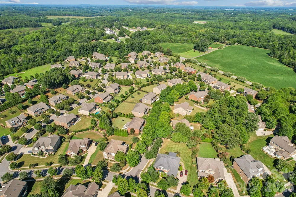 112 Delaney Lane Mooresville, NC 28115