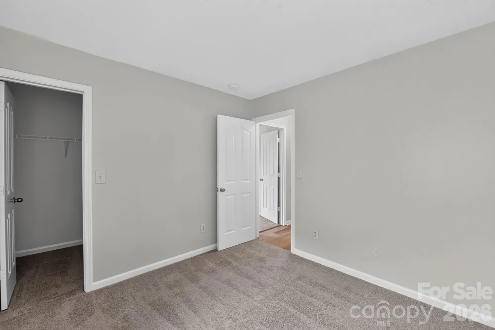 6923 Sunman Road Charlotte, NC 28216