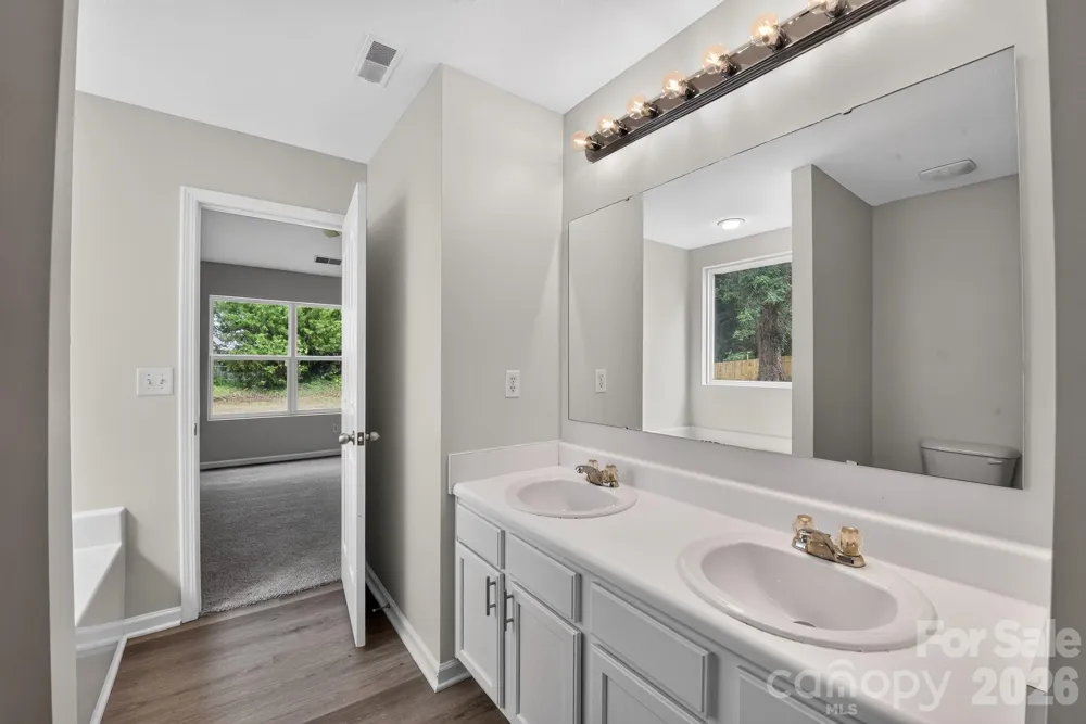 6923 Sunman Road Charlotte, NC 28216