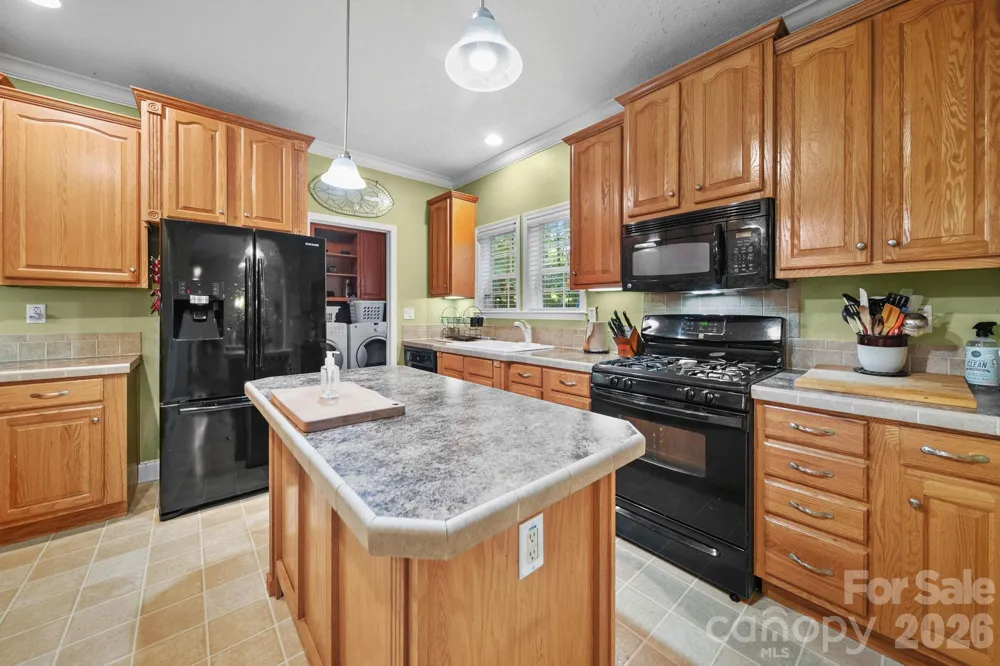 411 Alpine Street Kannapolis, NC 28081