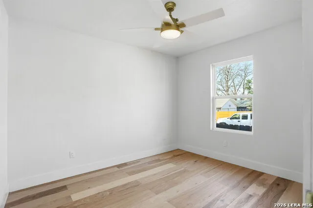 2038 W Woodlawn San Antonio, TX 78201