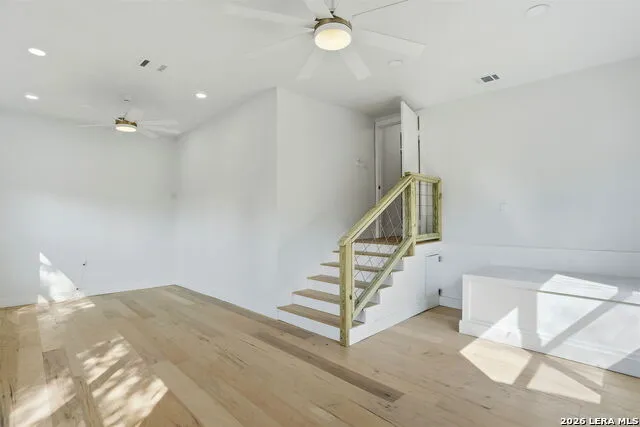 2038 W Woodlawn San Antonio, TX 78201