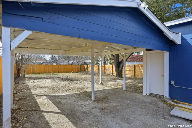 2038 W Woodlawn San Antonio, TX 78201