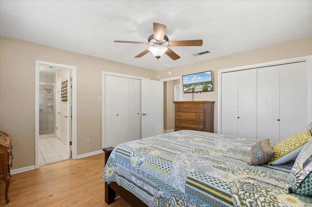 330 Reed Road Granbury, TX 76049