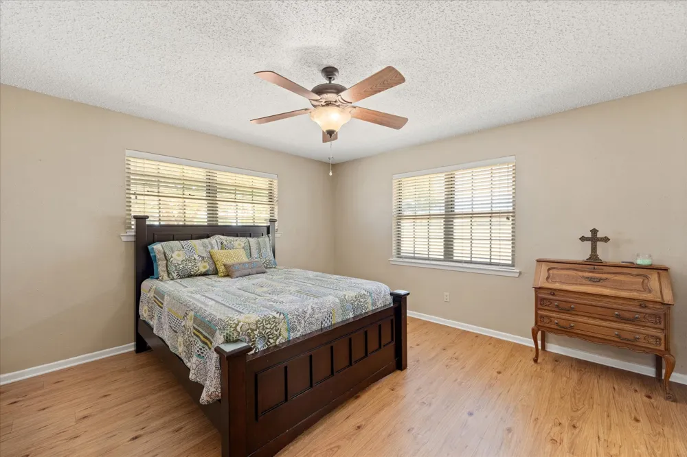 330 Reed Road Granbury, TX 76049