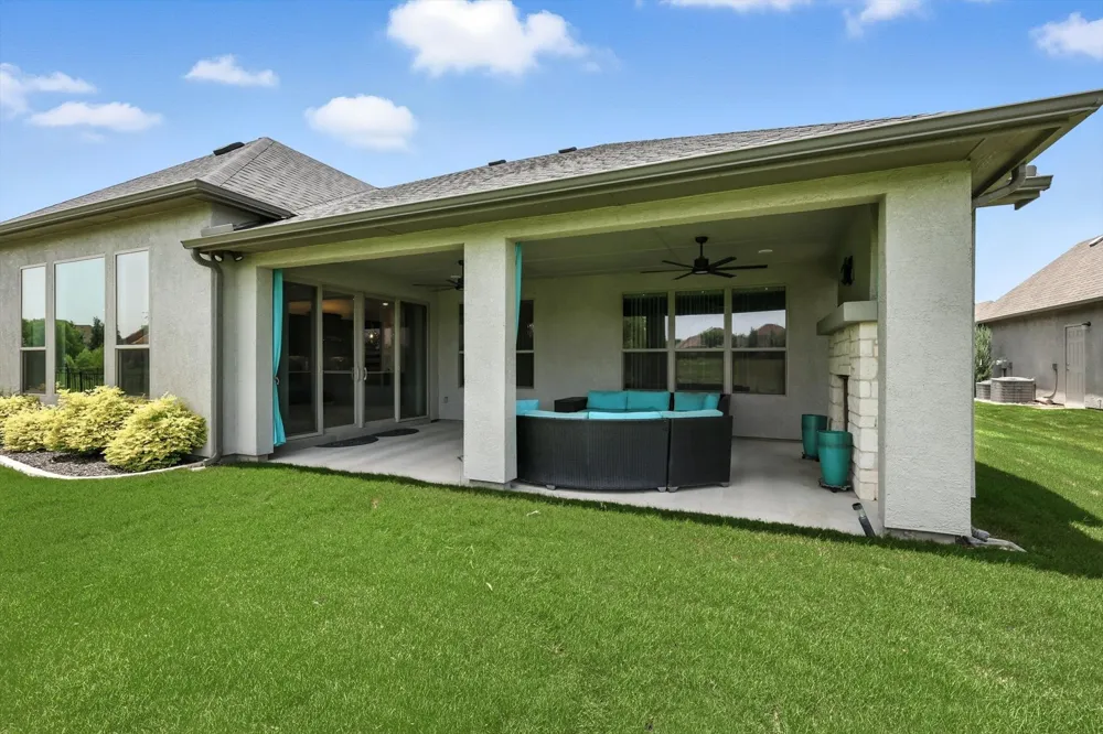 8509 Cocobolo Drive Denton, TX 76207