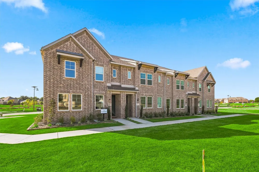 7621 Dakota Watauga, TX 76148