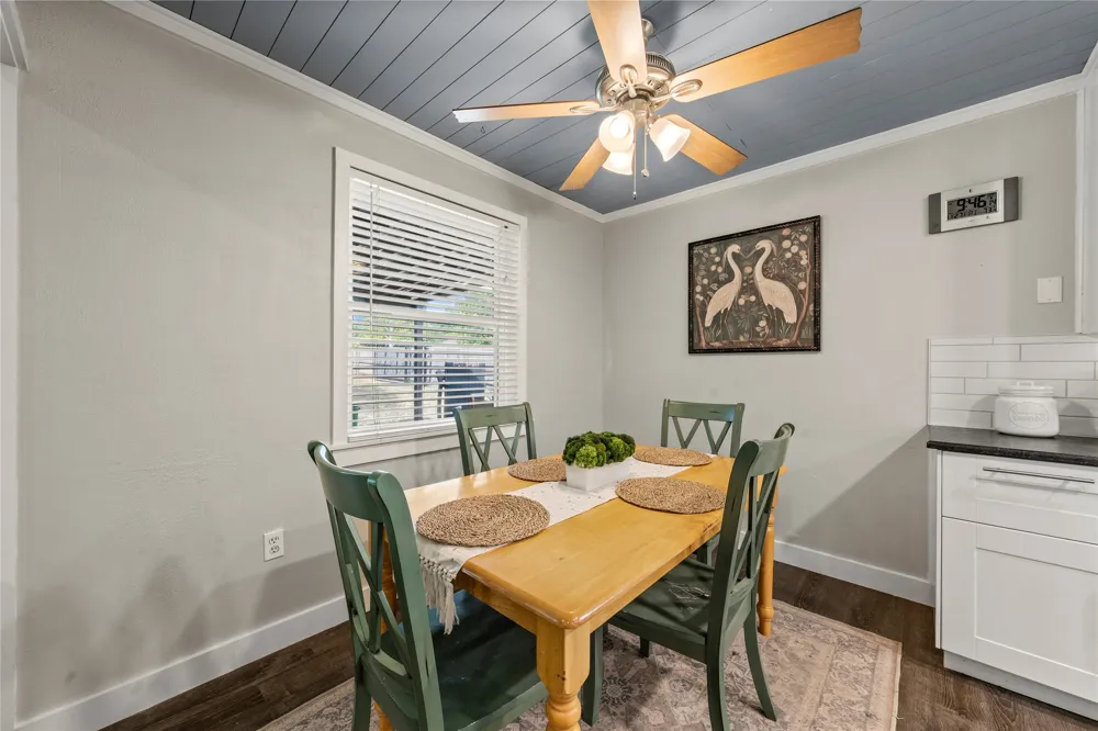 241 Crockett Lane Hewitt, TX 76643