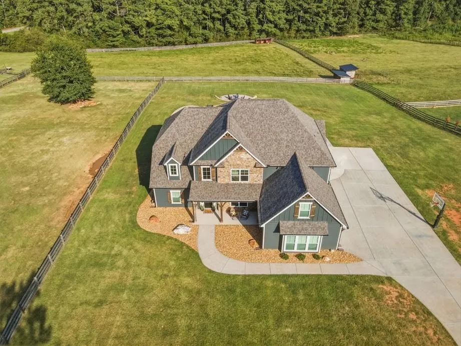 1515 Pleasant Ridge Road Carrollton, GA 30117