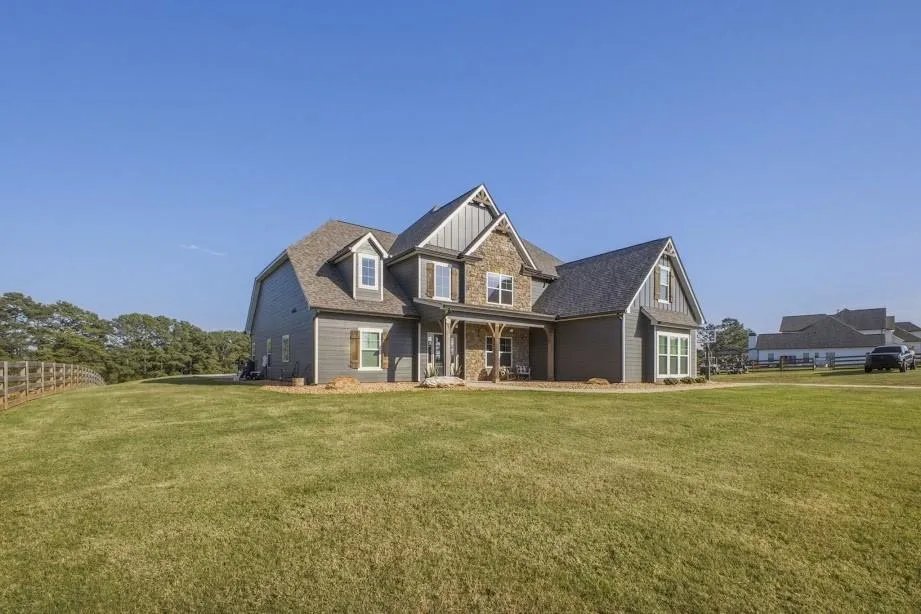 1515 Pleasant Ridge Road Carrollton, GA 30117