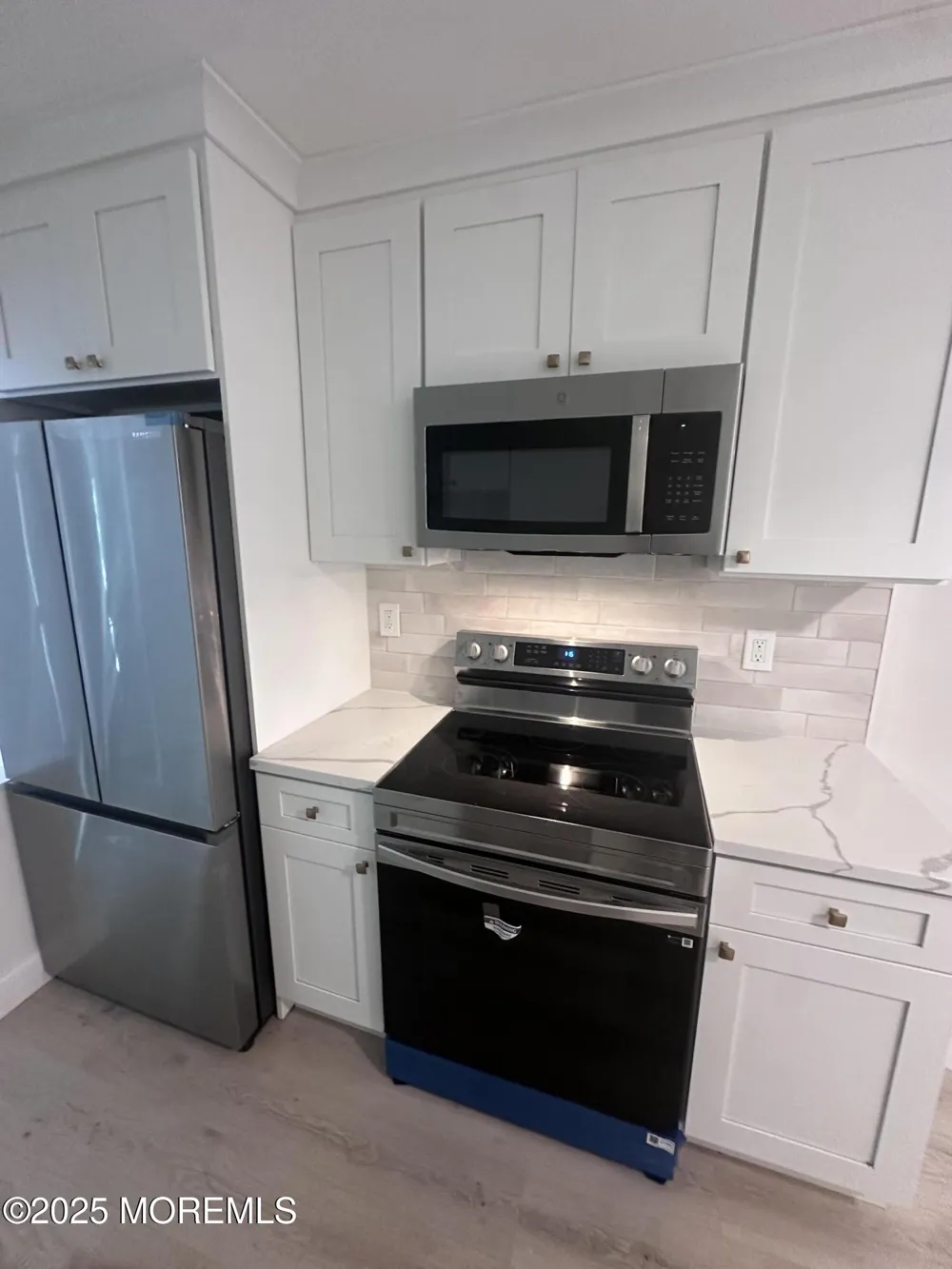 32 Meadow Green Circle #F Manalapan, NJ 07726