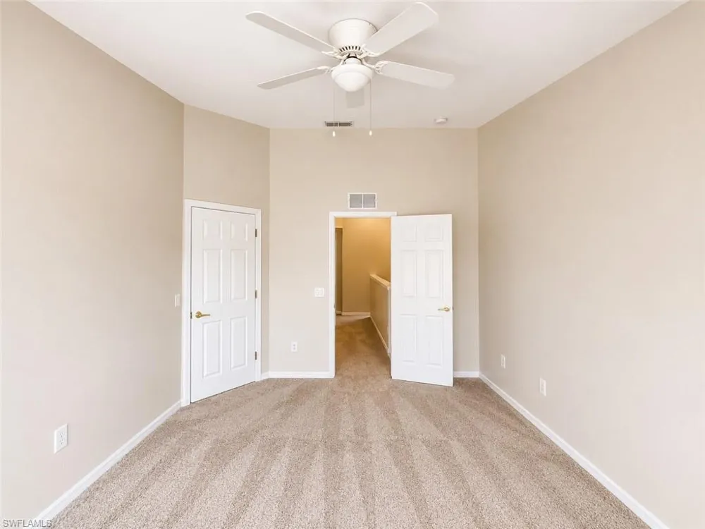 912 Hampton Circle #92 Naples, FL 34105