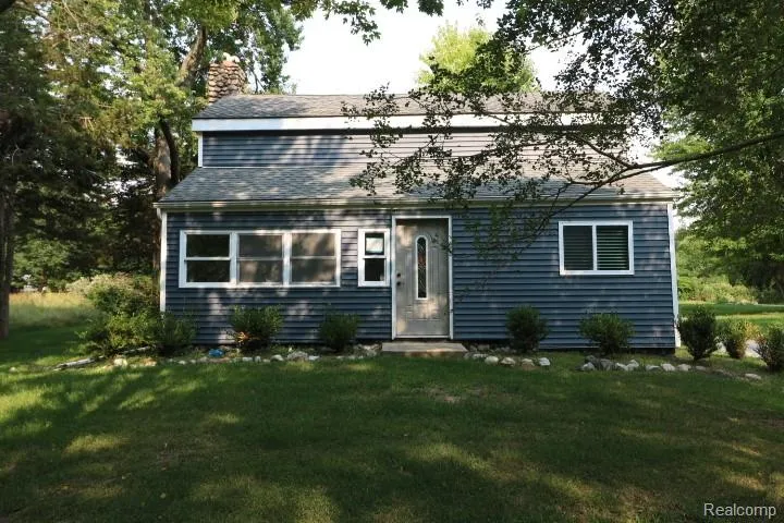 9900 Dartmouth Road Independence Charter Township, MI 48348