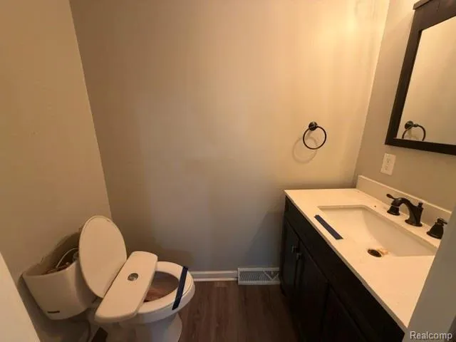 9900 Dartmouth Road Independence Charter Township, MI 48348