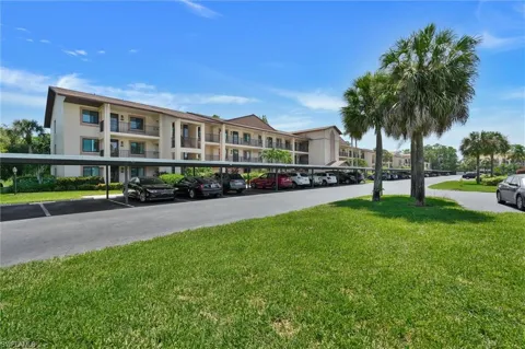 7340 Saint Ives Way #3102