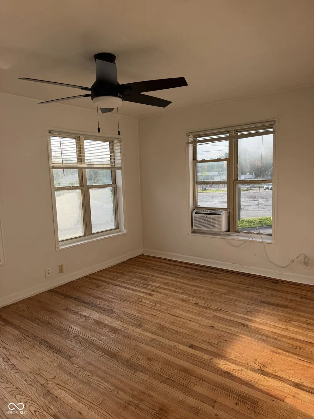 3015 S Holt #A Indianapolis, IN 46221