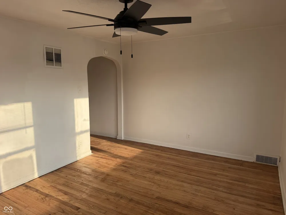 3015 S Holt #A Indianapolis, IN 46221