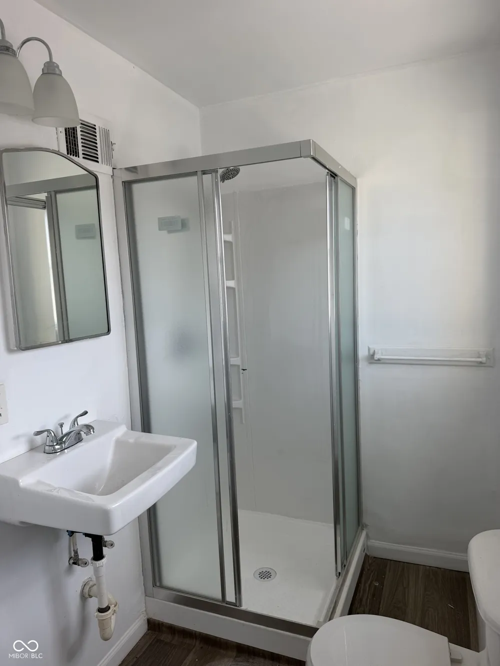 3015 S Holt #A Indianapolis, IN 46221