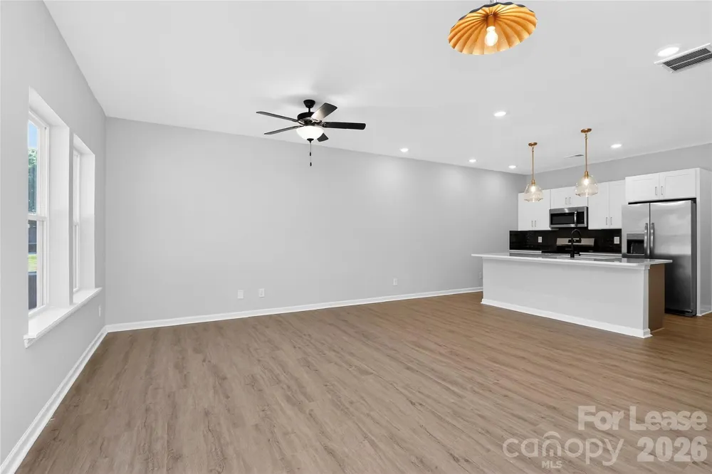 333 Hoskins Road Charlotte, NC 28216