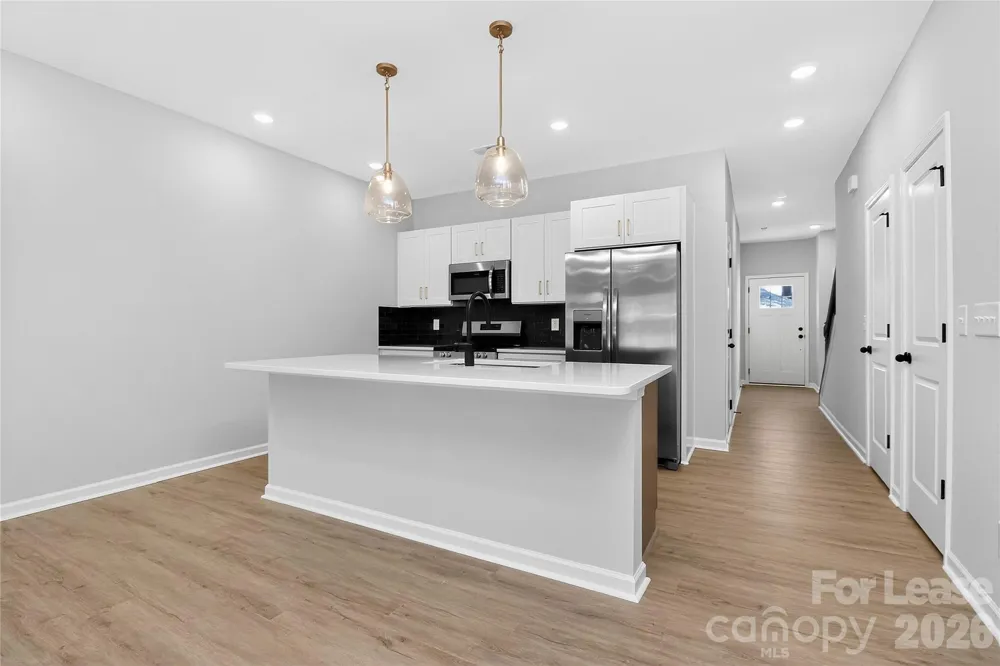 333 Hoskins Road Charlotte, NC 28216