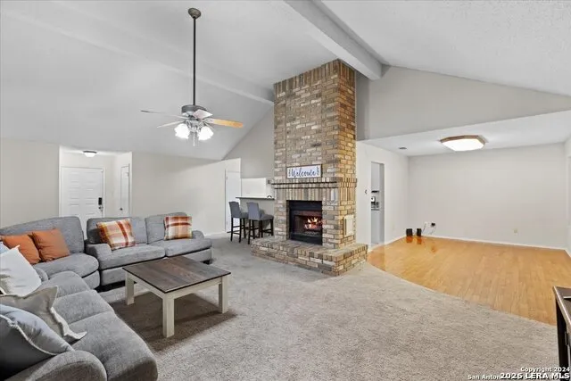 7733 Forest Live Oak, TX 78233